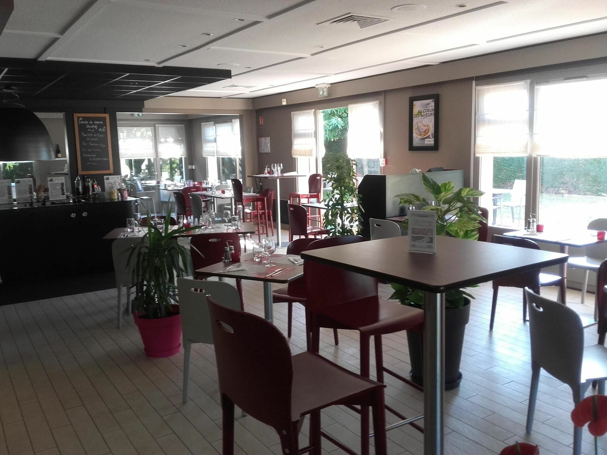 马尔芒德钟楼酒店 外观 照片